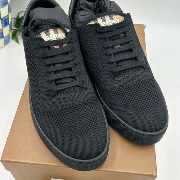 Men’s Burberry low top sneakers size 44.5 made in Italy - Picture 1 of 6